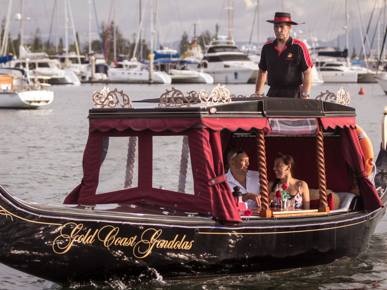 gold-coast-gondolas-main-beach-attraction-jumpon-online